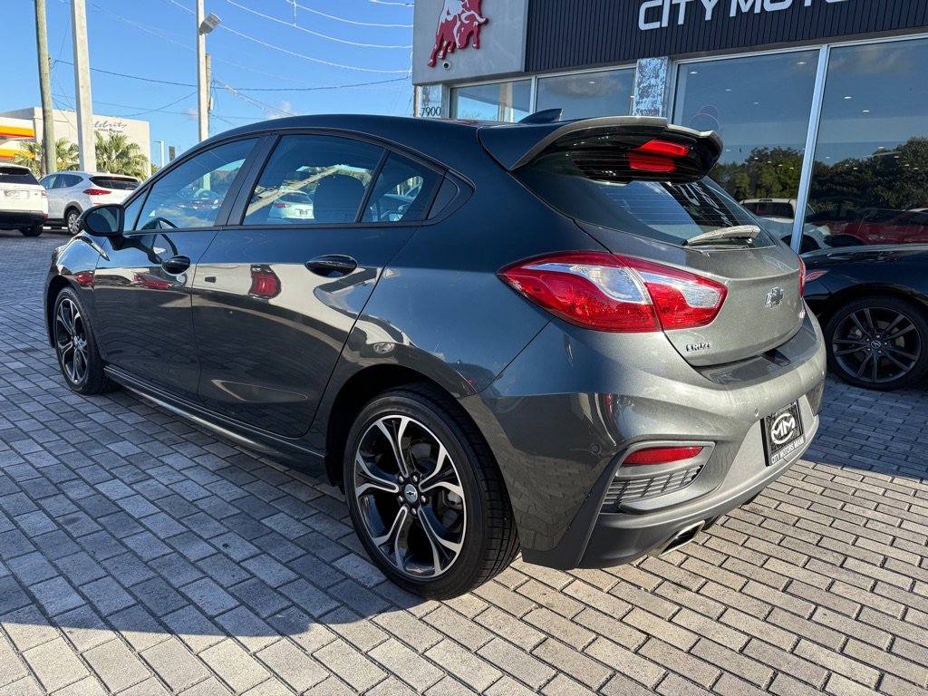 Used 2019 Chevrolet Cruze LT w/ Convenience Package image 5