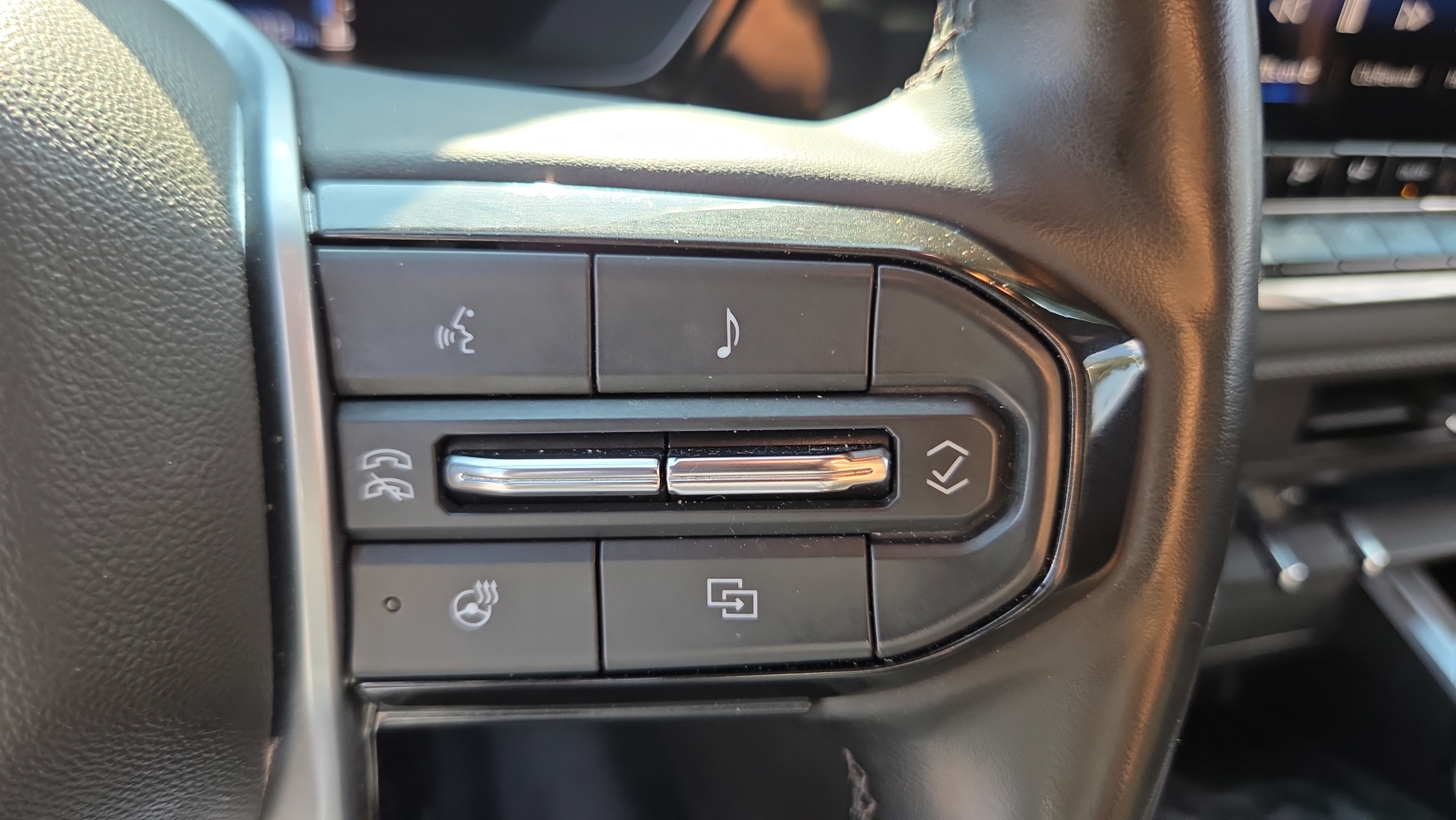 Used 2023 Chevrolet Colorado LT w/ LT Convenience Package III RWD image 25