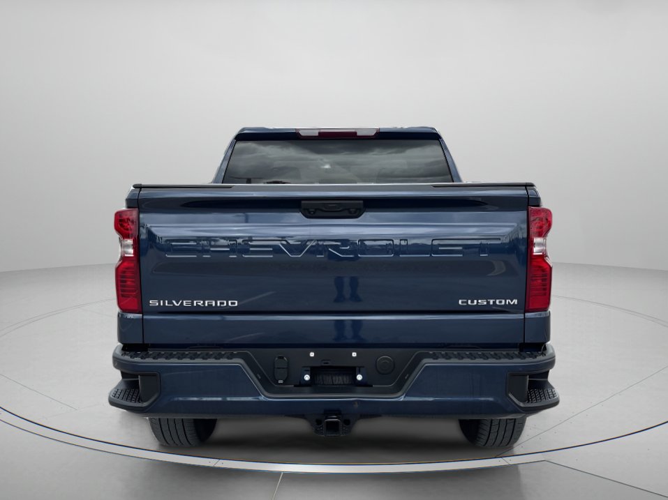 Used 2022 Chevrolet Silverado 1500 Custom image 4