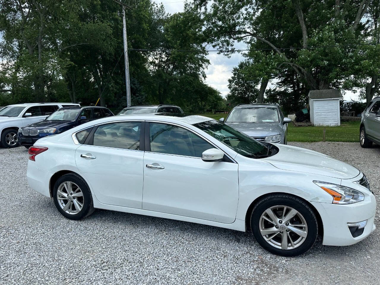 Used 2013 Nissan Altima 2.5 SL w/ Technology Pkg image 4