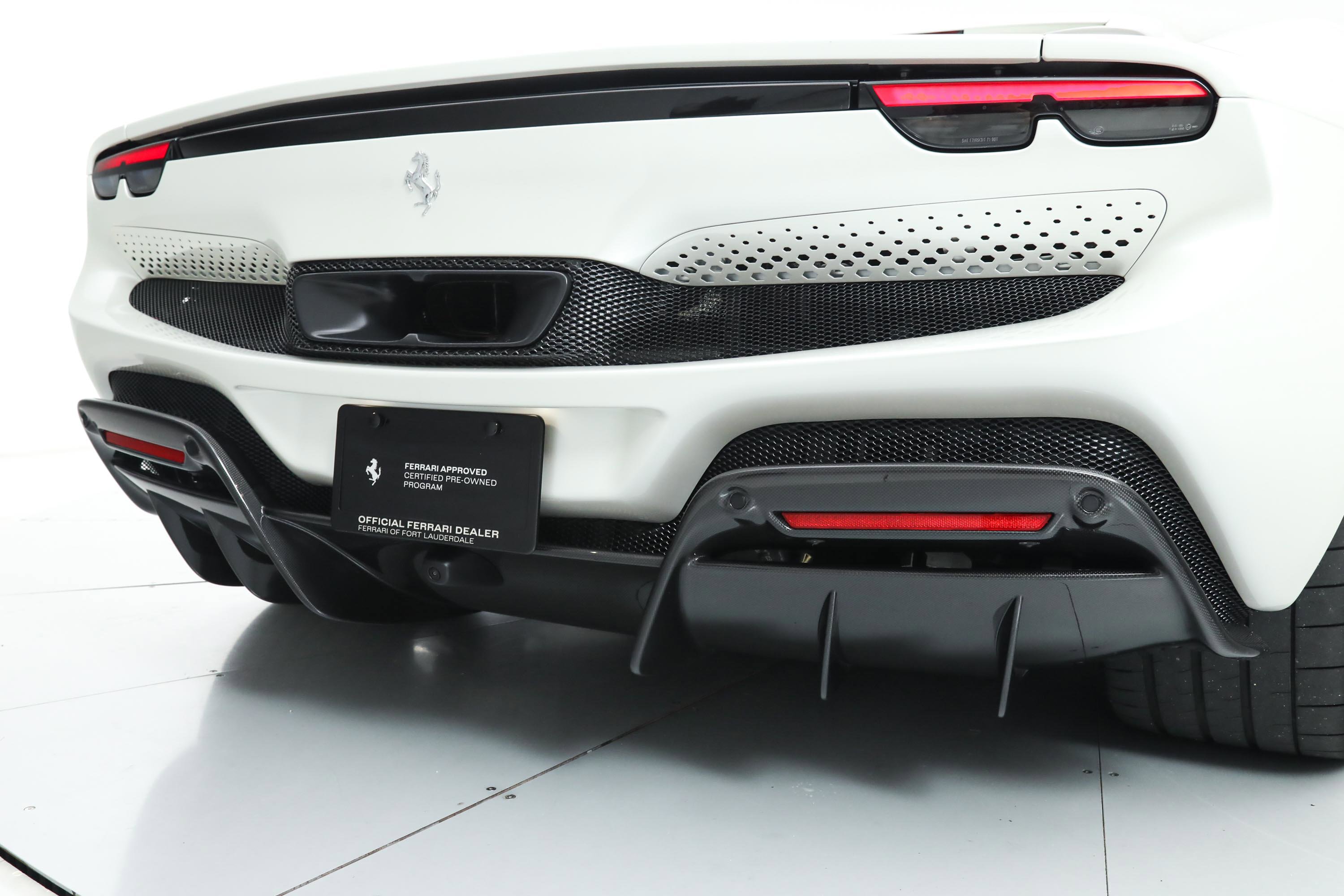 Certified 2025 Ferrari 296 GTS RWD image 37