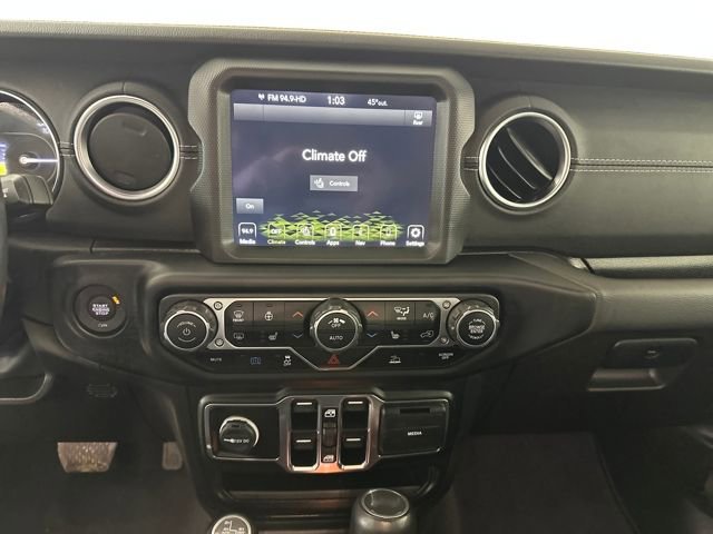 Used 2022 Jeep Wrangler Unlimited Sahara w/ Cold Weather Group image 21