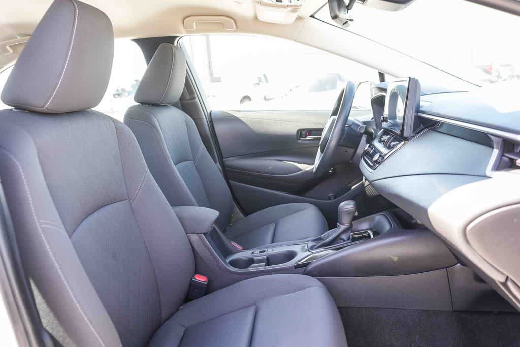 Used 2024 Toyota Corolla LE FWD image 16
