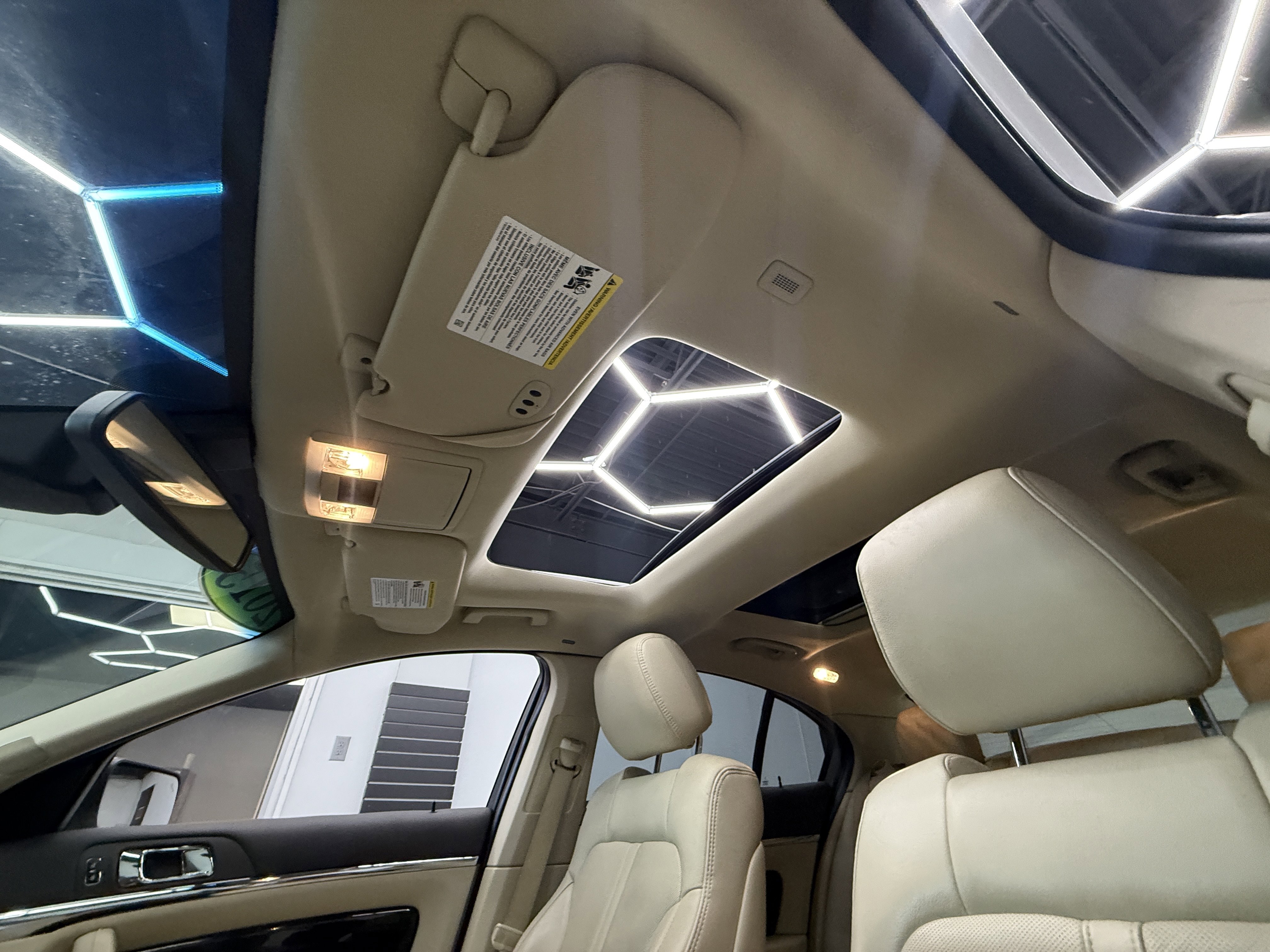 Used 2015 Lincoln MKS AWD w/ Technology Package image 13