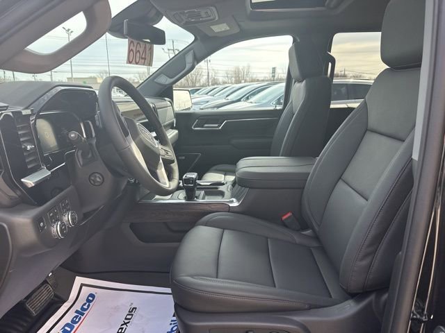 New 2026 GMC Sierra 1500 SLT image 29