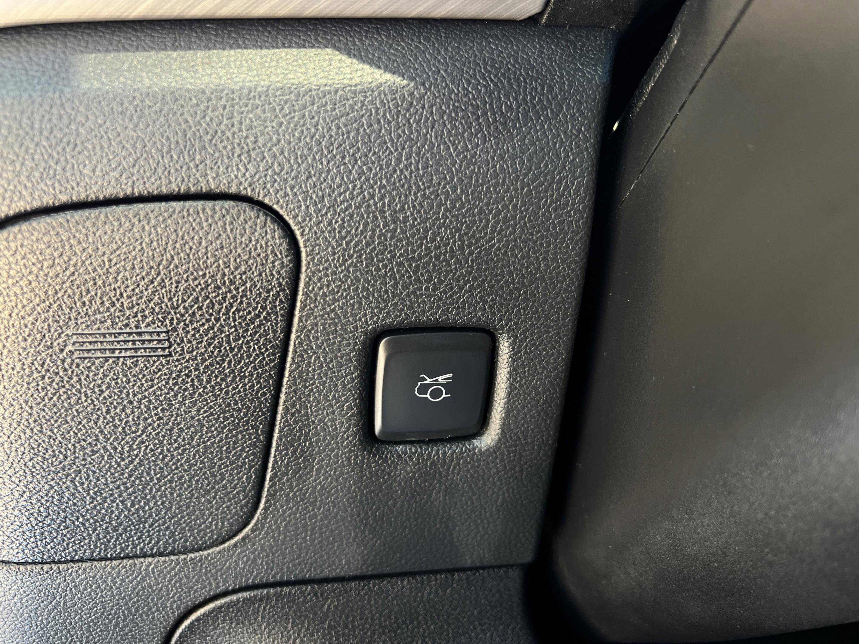 Used 2019 Ford Mustang GT Premium image 15