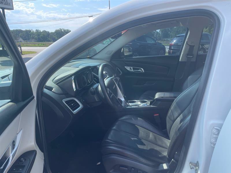 Used 2017 GMC Terrain SLT AWD/4WD image 10