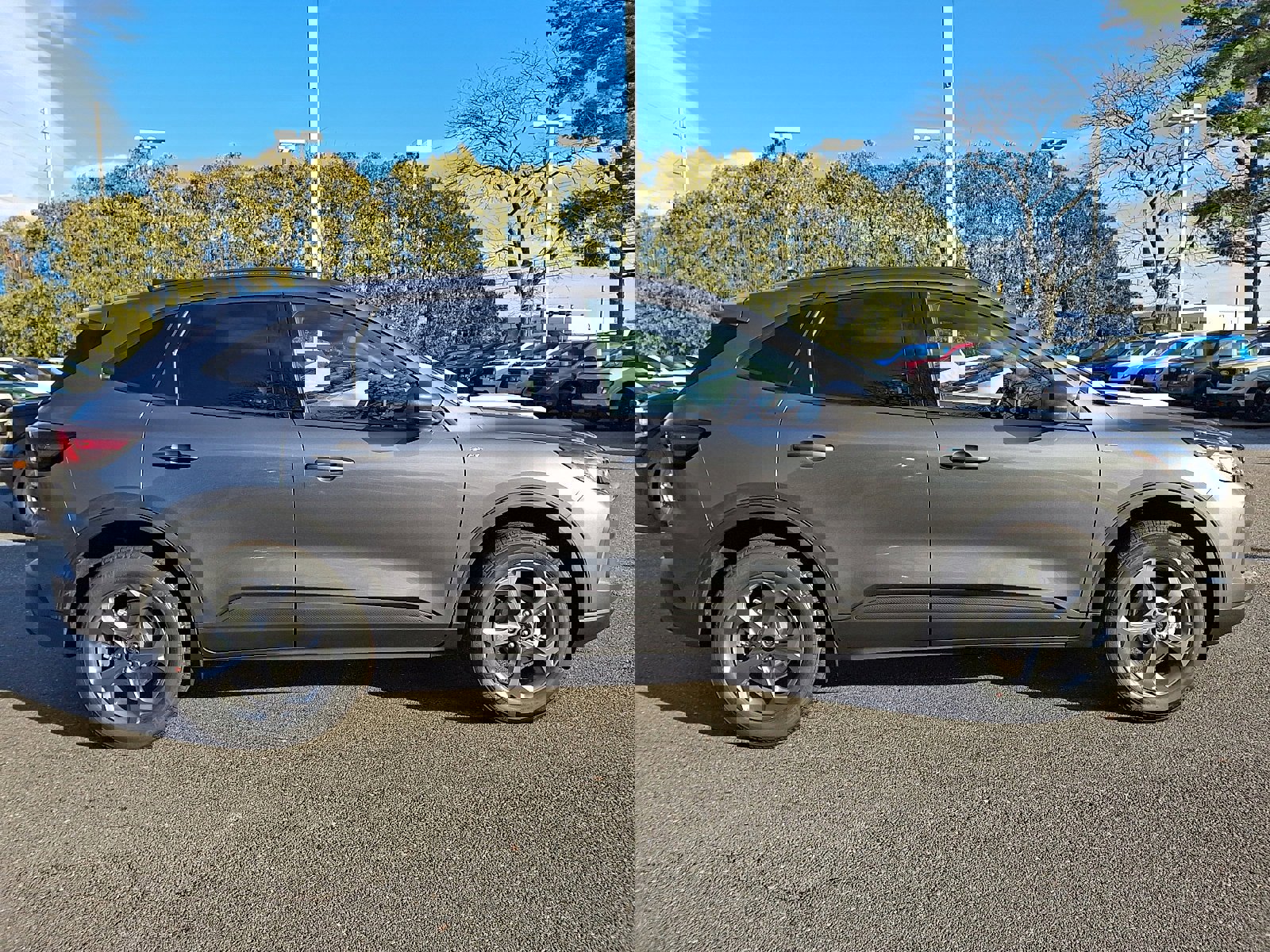 New 2026 Ford Escape ST-Line w/ Tech Pack #1 image 8