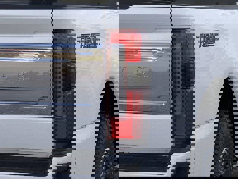 New 2026 Ford F350 Platinum w/ Platinum Plus Package image 21