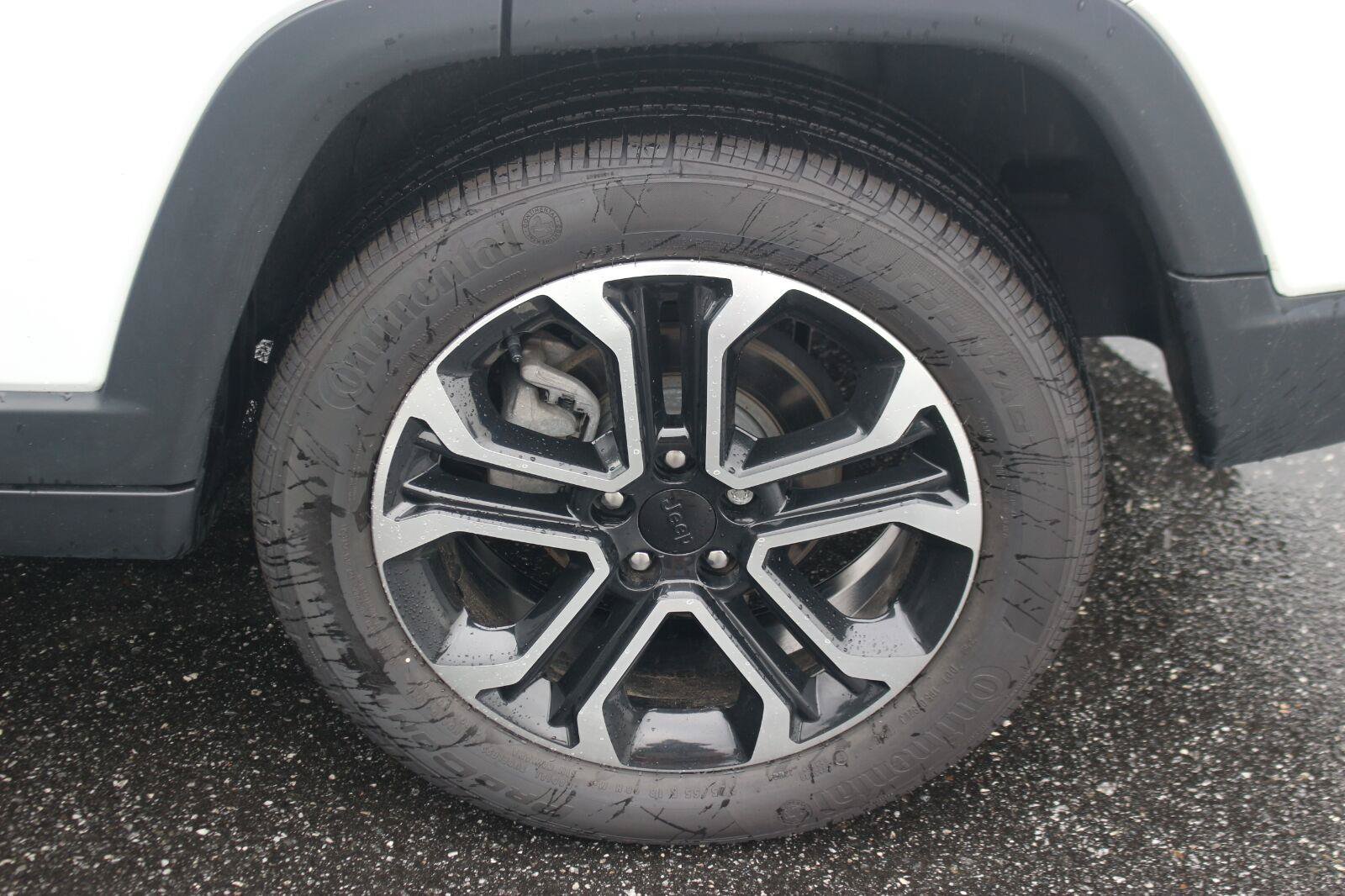 Used 2023 Jeep Compass Limited AWD/4WD image 33