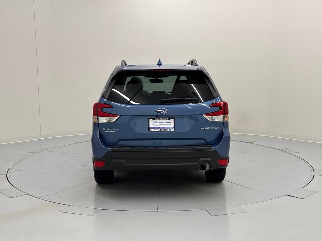 Certified 2023 Subaru Forester Premium w/ Popular Package #1 image 4