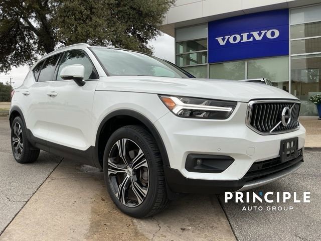 Certified 2021 Volvo XC40 T4 Inscription w/ Climate Package image 1