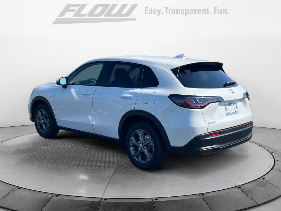Used 2026 Honda HR-V LX image 5