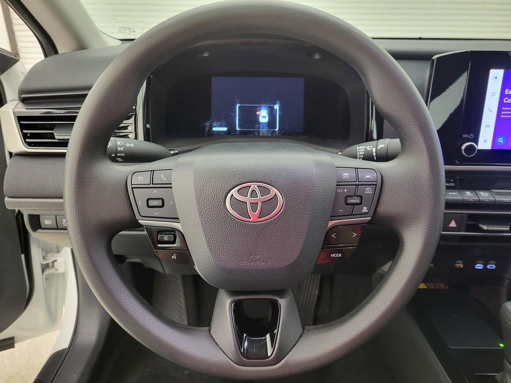 Used 2025 Toyota Camry LE FWD image 3