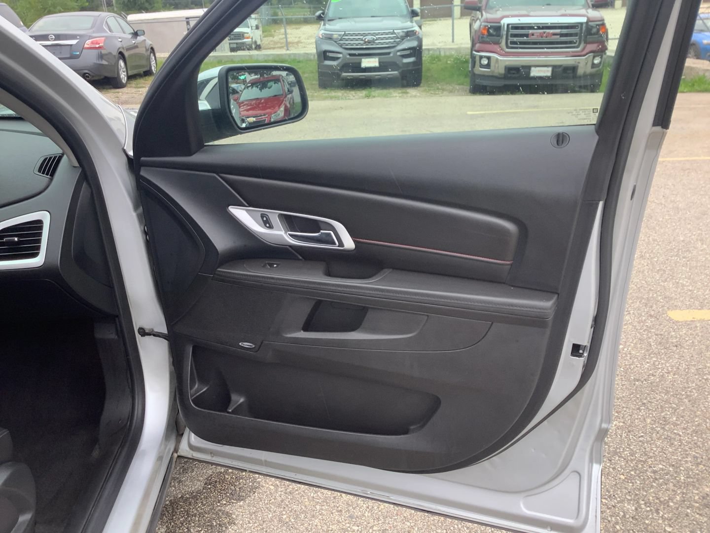 Used 2016 GMC Terrain SLT w/ Open Road Package AWD/4WD image 14