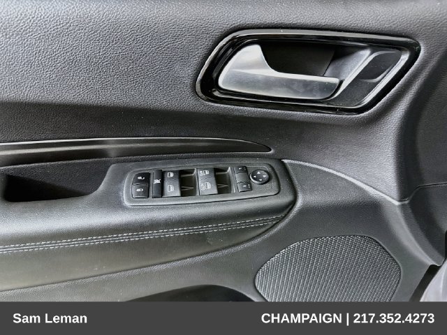 Used 2021 Dodge Durango SXT RWD image 17