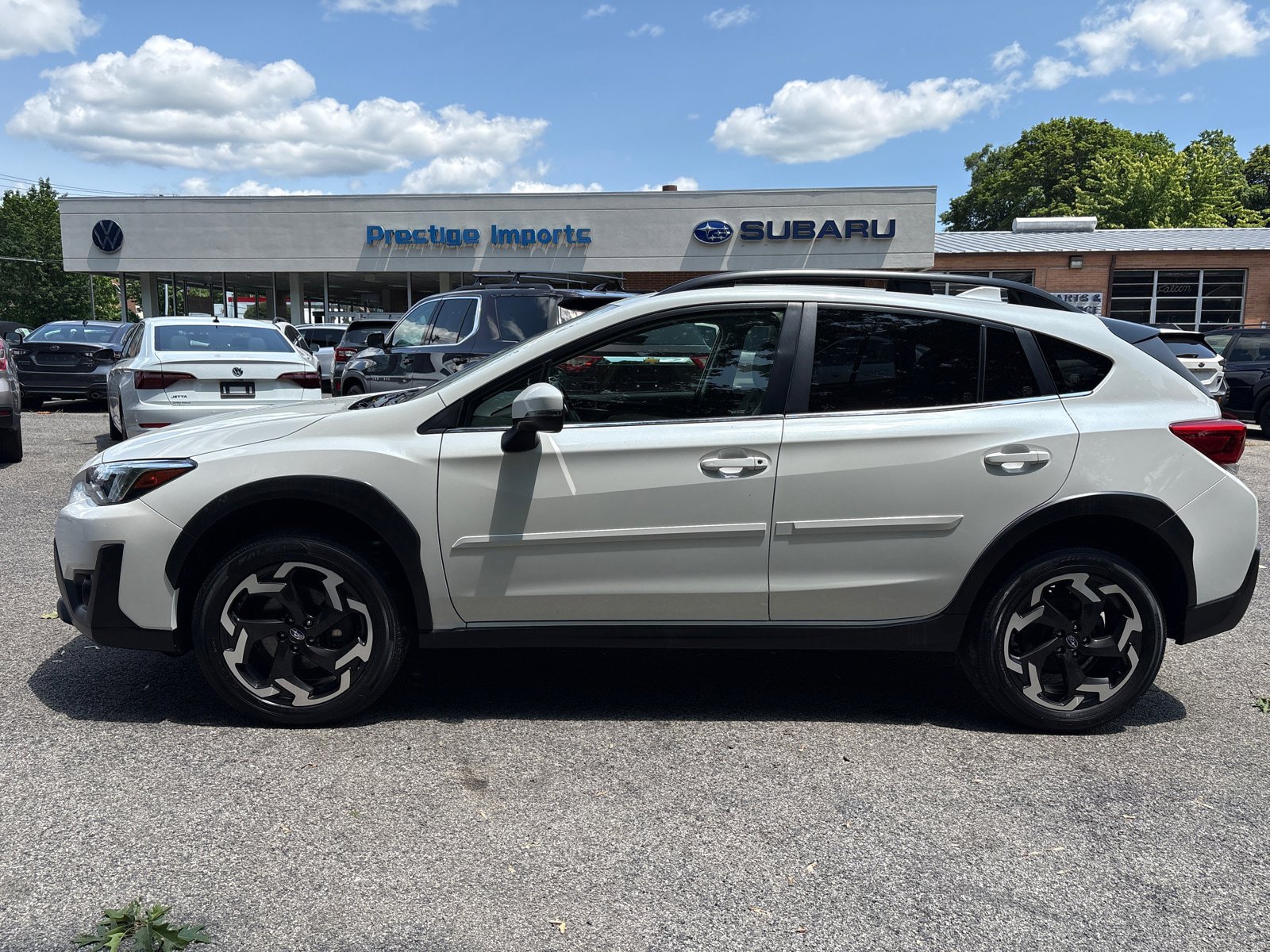 Used 2023 Subaru Crosstrek 2.5i Limited AWD/4WD image 3