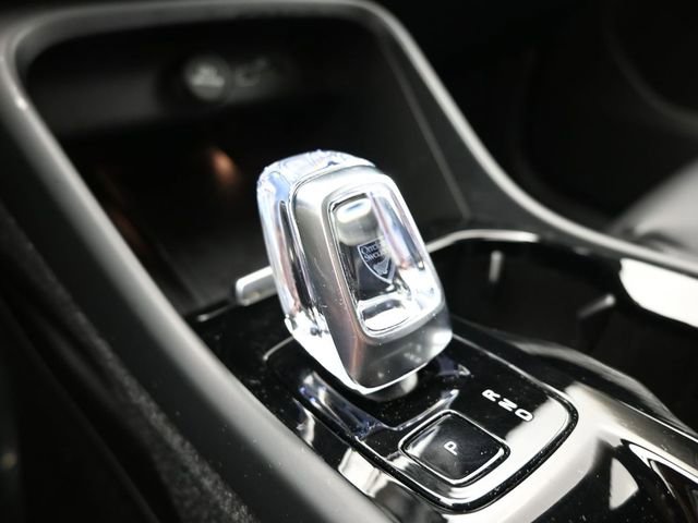 Used 2023 Volvo XC40 B5 Plus w/ Driver Assist Package image 11