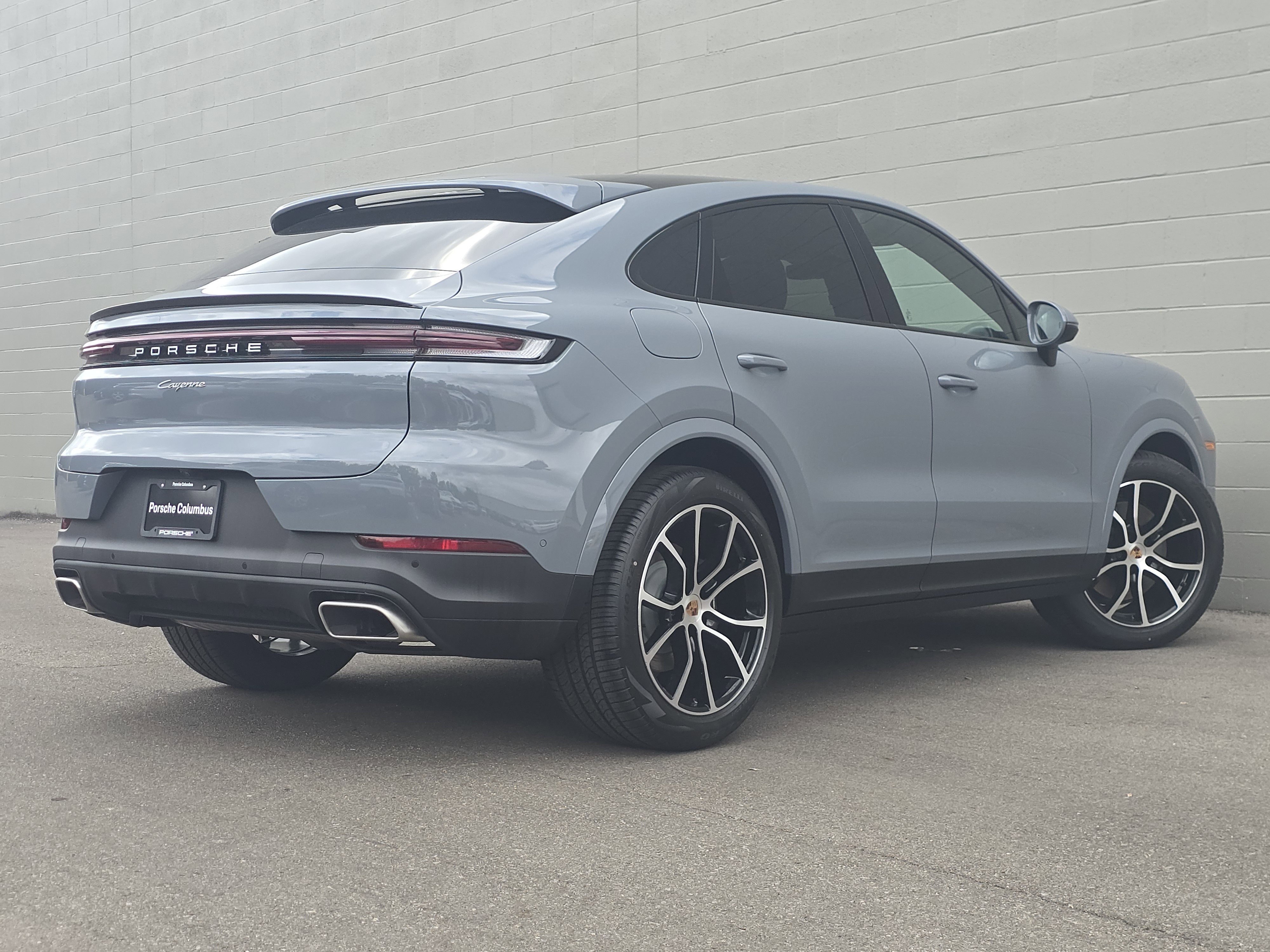 New 2026 Porsche Cayenne Coupe AWD/4WD image 14
