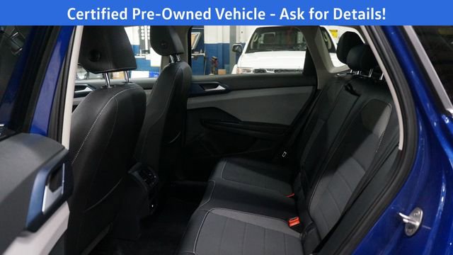 Certified 2024 Volkswagen Taos SE image 32