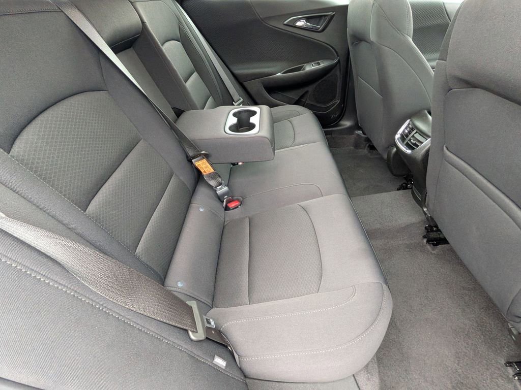 Used 2024 Chevrolet Malibu LT image 22