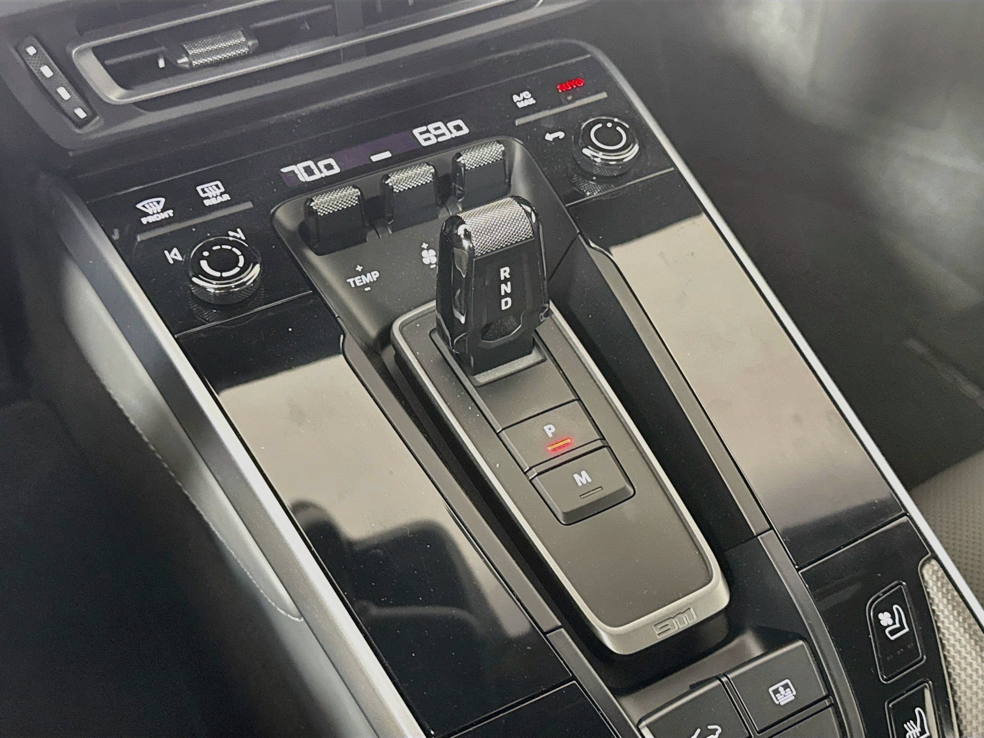 Certified 2021 Porsche 911 Turbo S AWD/4WD image 19