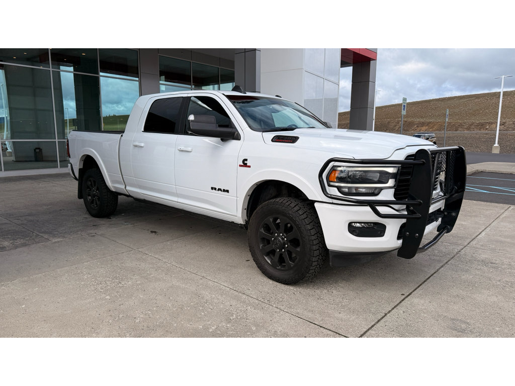 Used 2020 RAM 3500 Laramie AWD/4WD image 2