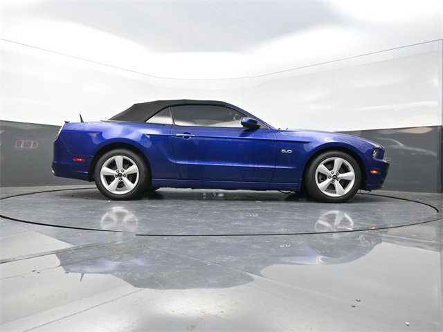 Used 2013 Ford Mustang GT Premium w/ Electronics Pkg image 30