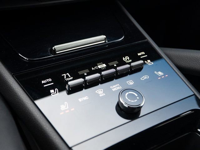 New 2026 Porsche Cayenne image 26