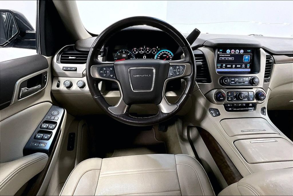 Used 2019 GMC Yukon Denali AWD/4WD image 6