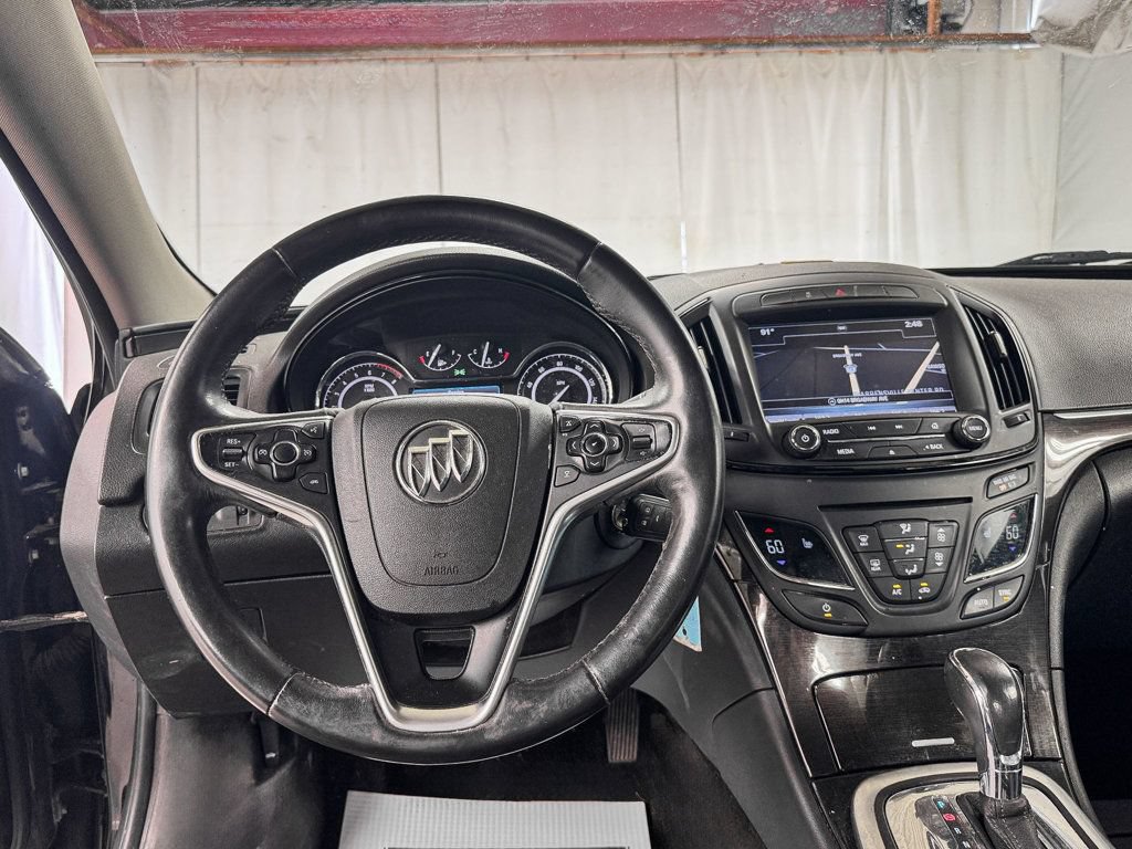 Used 2017 Buick Regal Premium AWD image 14
