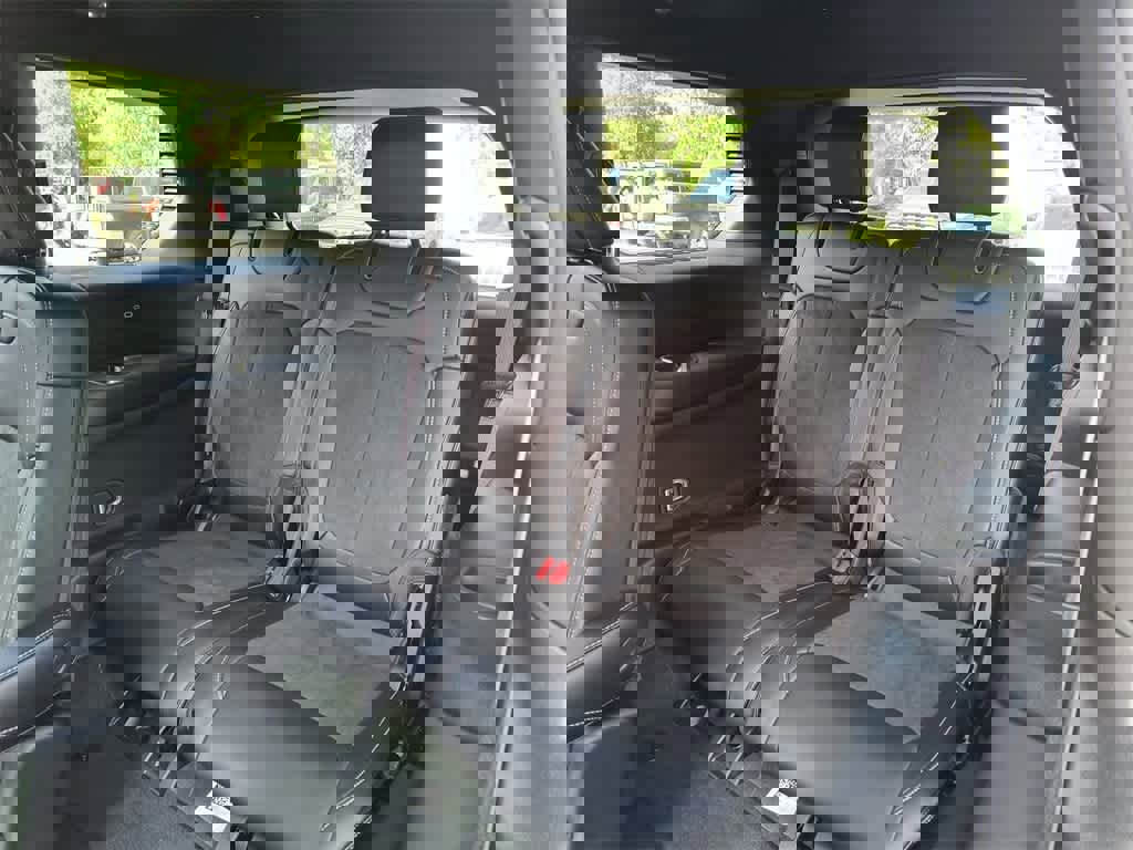 New 2025 Jeep Grand Cherokee L Laredo image 22