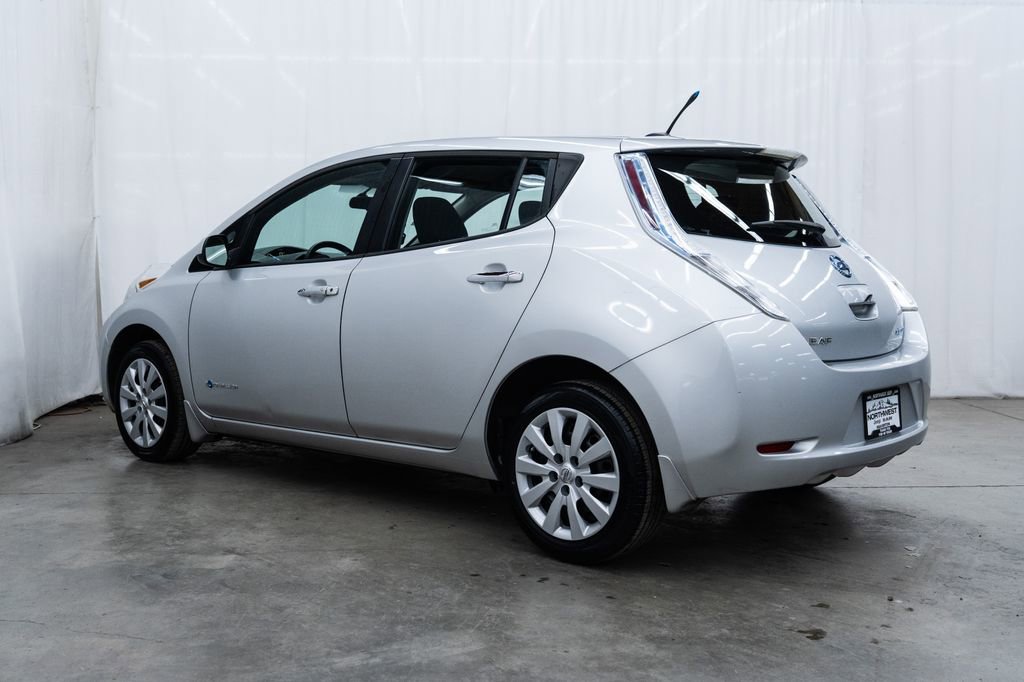 Used 2014 Nissan Leaf S w/ Charge Package image 4