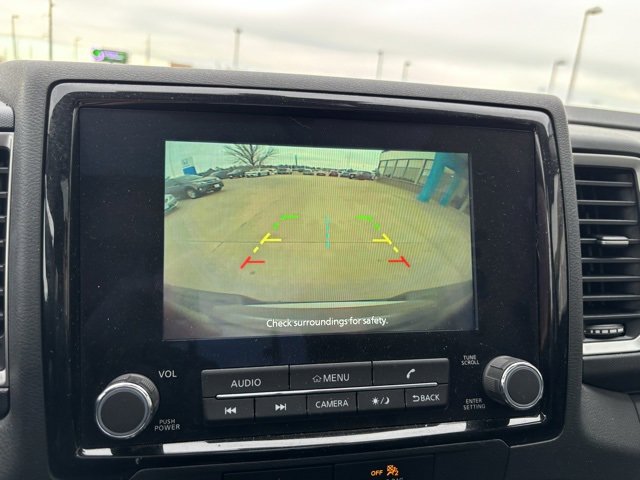 Used 2022 Nissan Frontier SV w/ SV Premium Package image 18