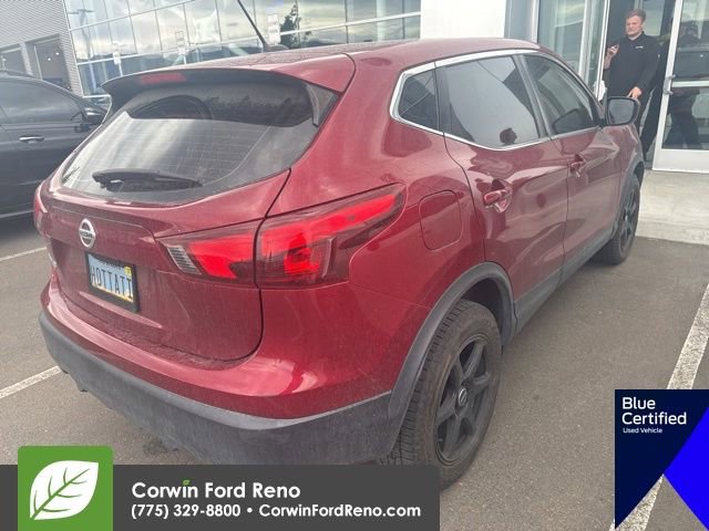 Used 2019 Nissan Rogue Sport S FWD image 4
