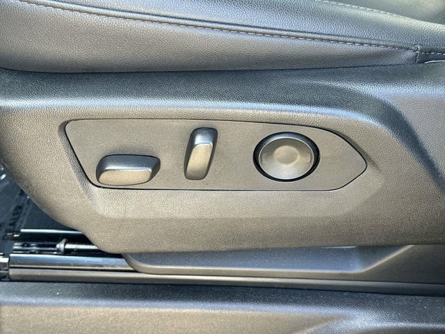 Used 2025 Chevrolet Tahoe LT image 33