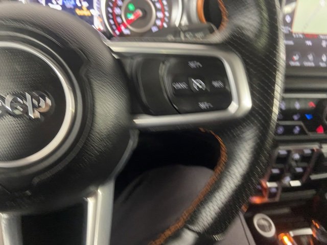 Used 2022 Jeep Gladiator Mojave w/ Cold Weather Group image 19