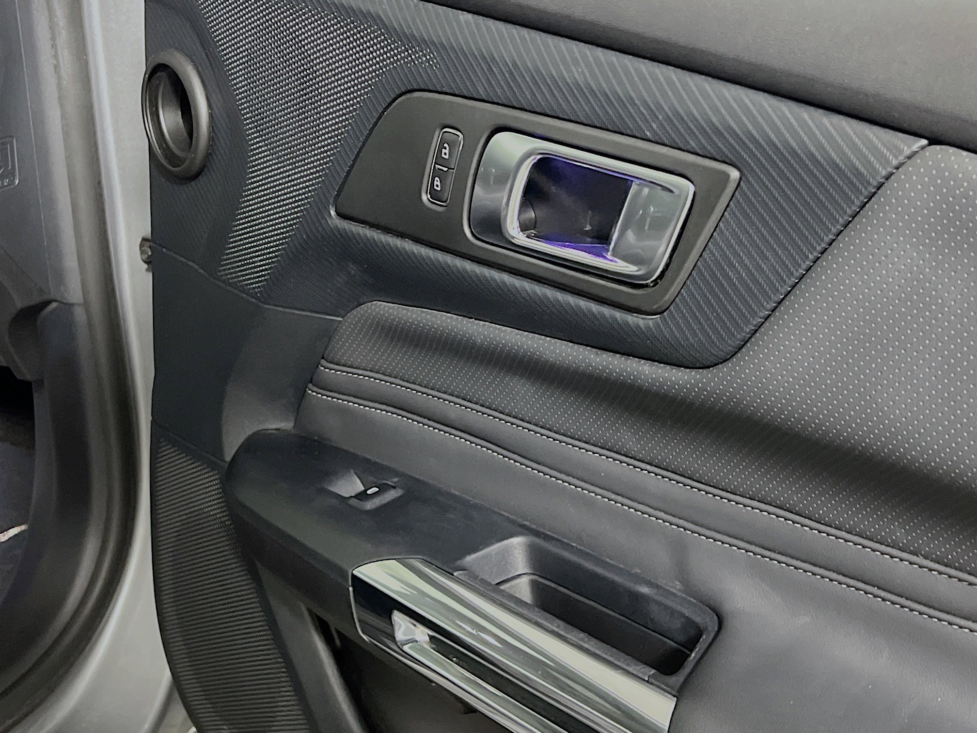 Used 2024 Ford Mustang Premium image 32