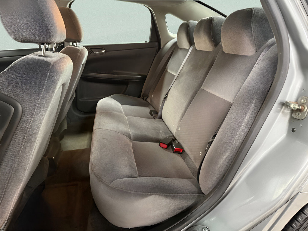 Used 2009 Chevrolet Impala LT image 13