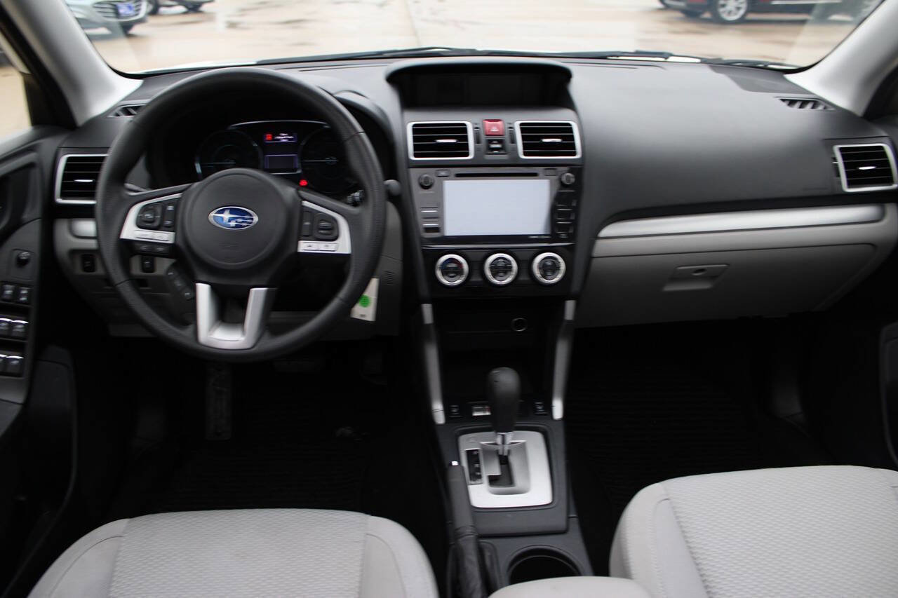 Used 2018 Subaru Forester 2.5i Premium image 11