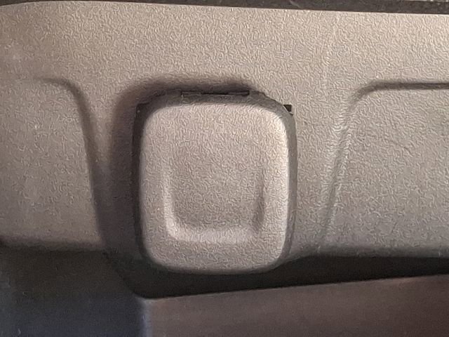 Certified 2024 Chevrolet Trax RS w/ Driver Confidence Package image 25