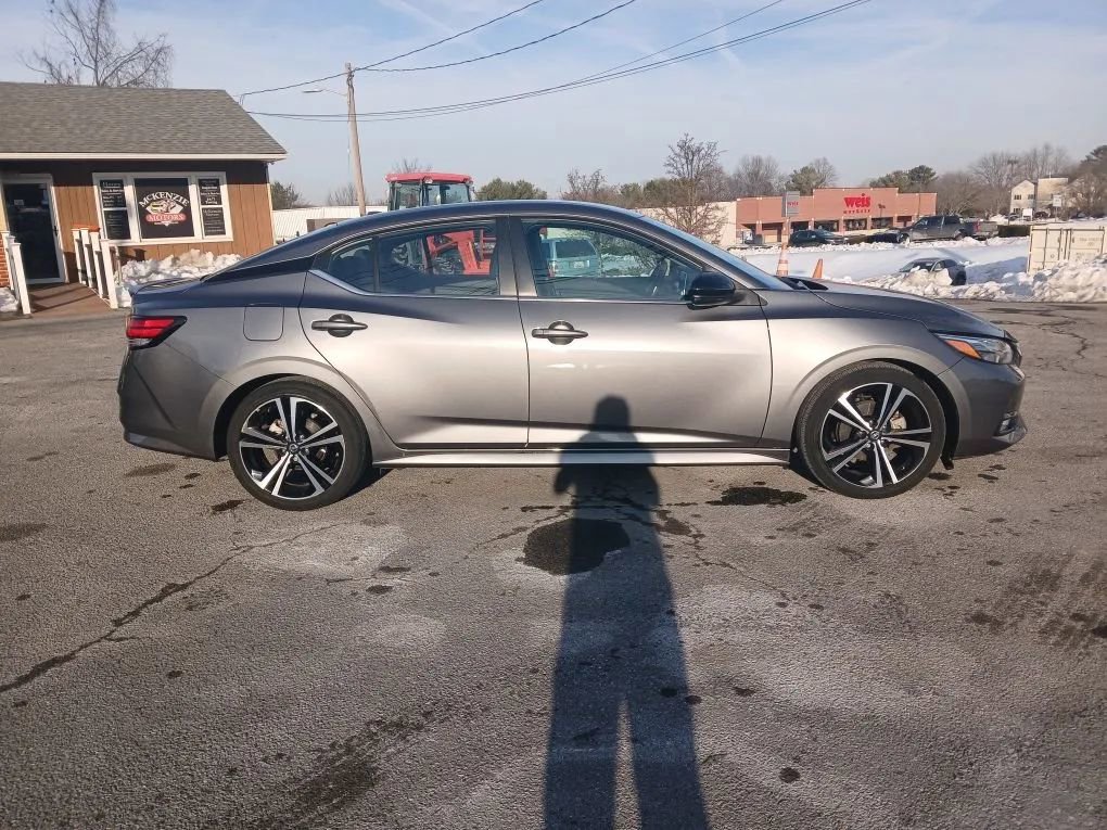 Used 2022 Nissan Sentra SR image 4