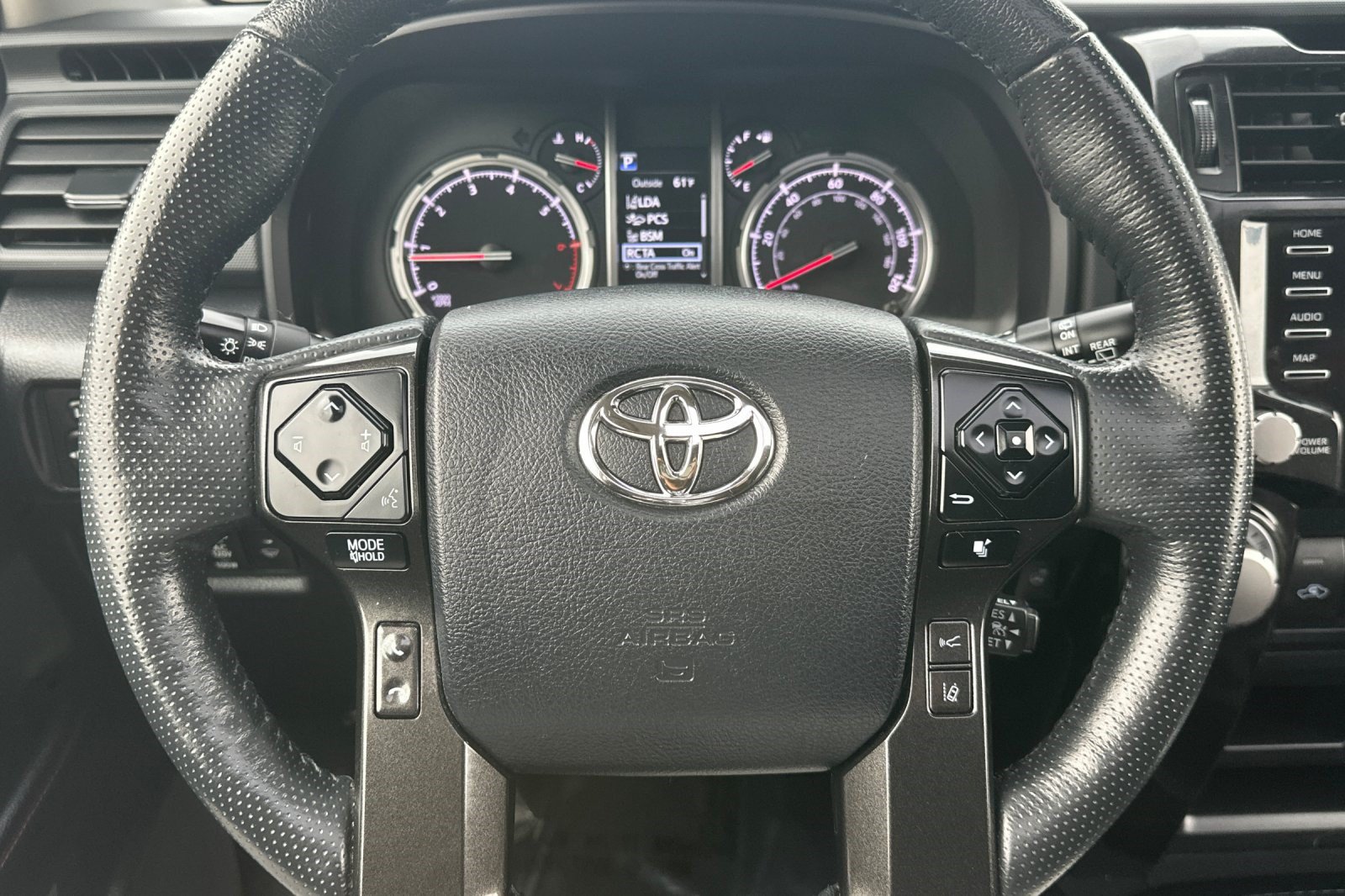 Used 2023 Toyota 4Runner TRD Off-Road Premium w/ Moonroof Package AWD/4WD image 11