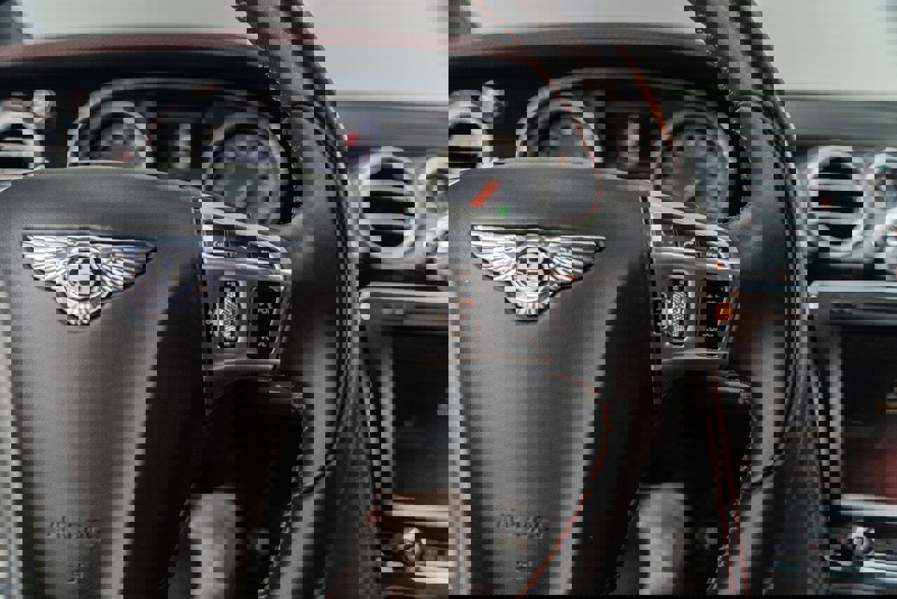 Used 2015 Bentley Continental GT image 99