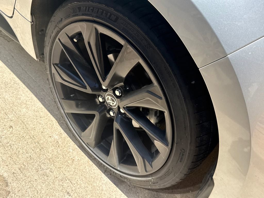 Used 2022 Toyota Corolla SE FWD image 9