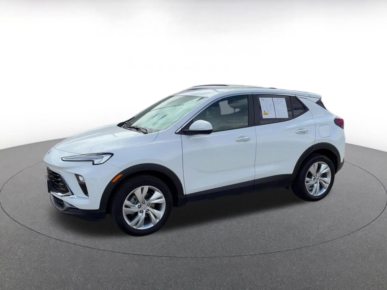 Used 2025 Buick Encore GX Preferred image 6