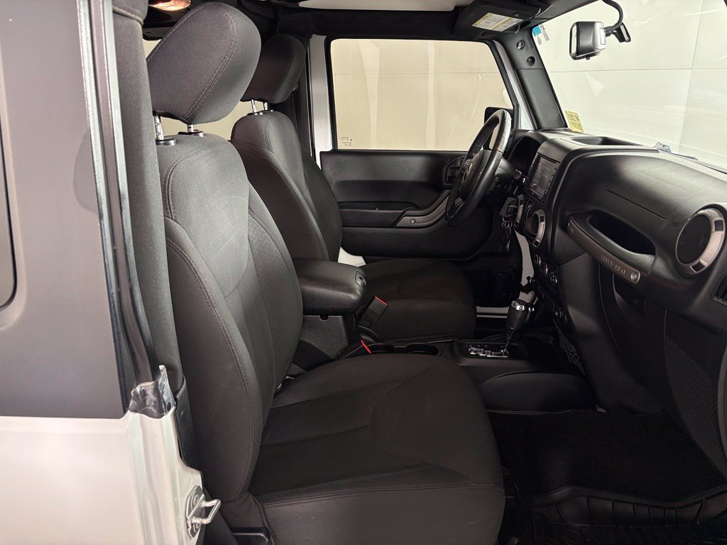 Used 2017 Jeep Wrangler Sport AWD/4WD image 41