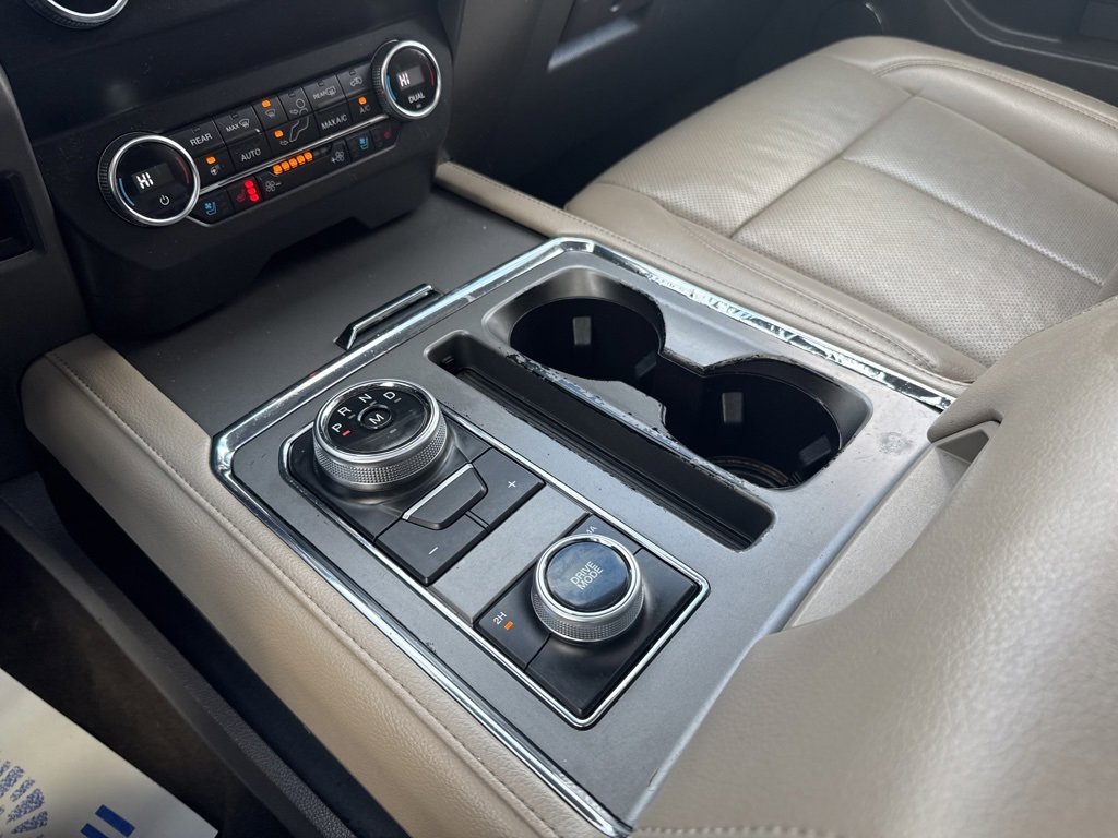 Certified 2019 Ford Expedition XLT w/ Equipment Group 202A image 15