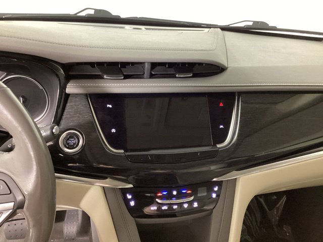 Used 2021 Cadillac XT6 Premium Luxury AWD/4WD image 15