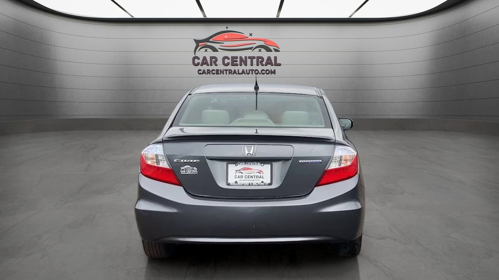 Used 2012 Honda Civic Hybrid Sedan image 4
